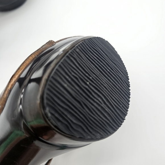 Women's Bronze Strappy High Heel Sandals, Size 5.5 - Picture 6 of 10